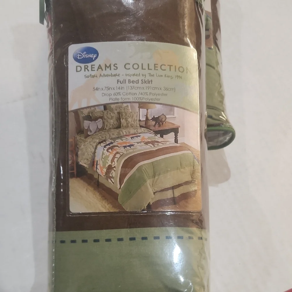 Disney Dreams Collection Green and Brown Furniture Covers